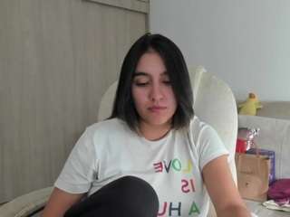 alexyferrer — Camsoda recorded stream image, 10.01.2026 16:00
