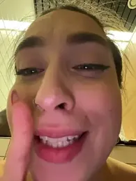 Holly_Play — Stripchat recorded stream image, 11.01.2026 12:00