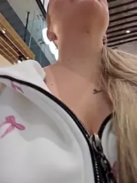 Bondgirl_013 — Stripchat recorded stream image, 11.01.2026 14:20