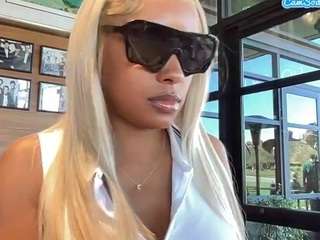 carmensindiego — Camsoda recorded stream image, 11.01.2026 17:20