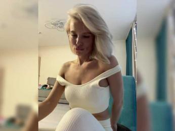 -Molly- — Bongacams recorded stream image, 01.03.2025 13:20