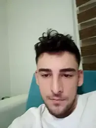 Yasinyasin7 — Stripchat recorded stream image, 12.01.2026 02:40