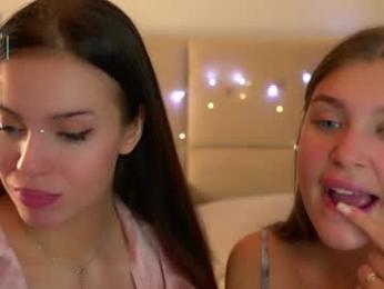 vivid_girls — Chaturbate recorded stream image, 12.01.2026 07:00