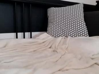 apollobest77 — Chaturbate recorded stream screenshot (12 Jan 2026)