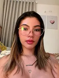 Your_Honeey — Stripchat recorded stream image, 13.01.2026 07:00