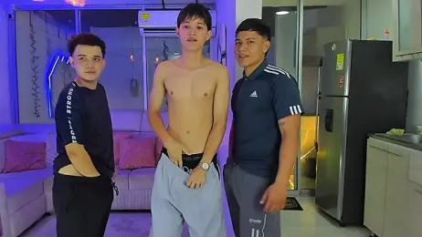 Houseofwarrios — Stripchat recorded stream screenshot (13 Jan 2026)