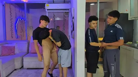 Houseofwarrios — Stripchat recorded stream screenshot (13 Jan 2026)