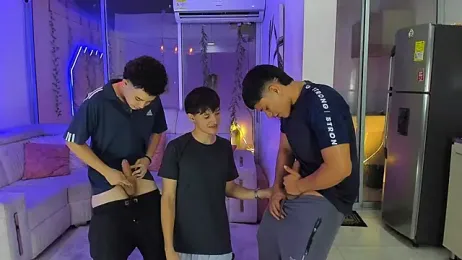 Houseofwarrios — Stripchat recorded stream screenshot (13 Jan 2026)