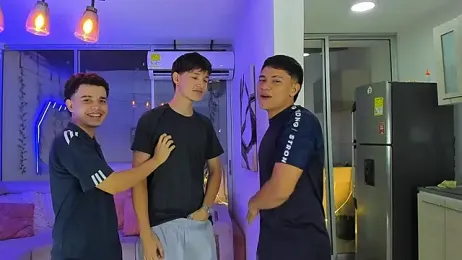 Houseofwarrios — Stripchat recorded stream screenshot (13 Jan 2026)