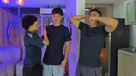 Houseofwarrios — Stripchat recorded stream screenshot (13 Jan 2026)