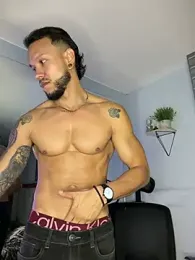 ARON_TAYLER01 — Stripchat recorded stream image, 13.01.2026 12:40