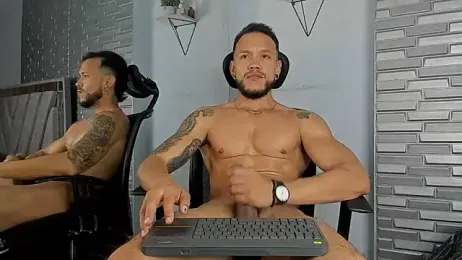 ARON_TAYLER01 — Stripchat recorded stream image, 13.01.2026 12:40