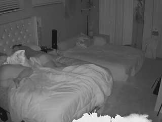 voyeurcam-house-charleys-room — Camsoda recorded stream image, 05.01.2026 11:50