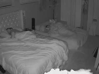 voyeurcam-house-charleys-room — Camsoda recorded stream image, 05.01.2026 11:50