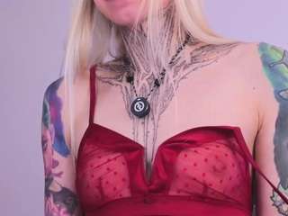 yourfeetmodel — Camsoda recorded stream image, 14.01.2026 07:30