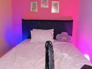 dani-moore — Camsoda recorded stream image, 14.01.2026 14:30