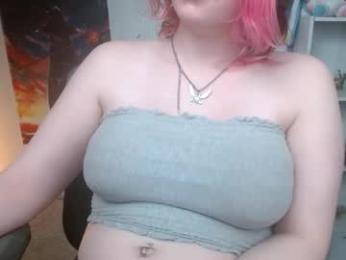 krystalsyxx — Chaturbate recorded stream image, 14.01.2026 18:20