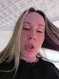 Mona_Plus — Stripchat recorded stream screenshot (15 Jan 2026)