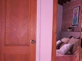 izzywild — Camsoda recorded stream image, 15.01.2026 10:40