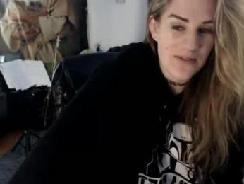 katiecutie_5 — Chaturbate recorded stream screenshot (16 Jan 2026)