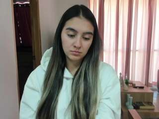 alexyferrer — Camsoda recorded stream image, 16.01.2026 20:50