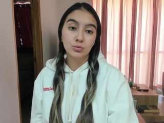 alexyferrer — Camsoda recorded stream image, 16.01.2026 20:50