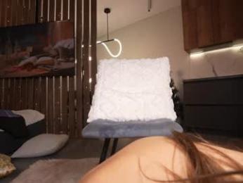 mon1_day — Chaturbate recorded stream image, 16.01.2026 19:00