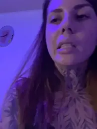 Izy_cute_ — Stripchat recorded stream image, 17.01.2026 02:00