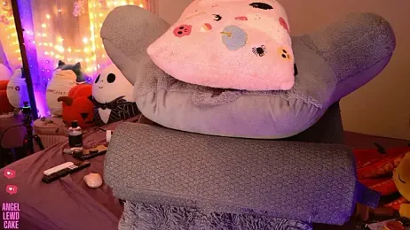 Angel-Lewd-Cake — Stripchat recorded stream screenshot (18 Jan 2026)