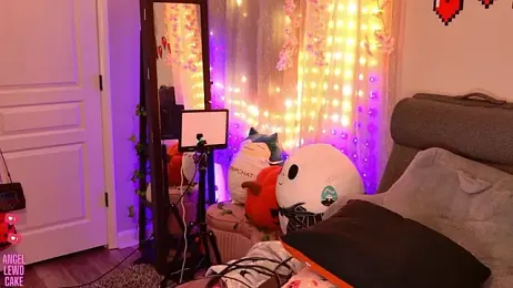Angel-Lewd-Cake — Stripchat recorded stream screenshot (18 Jan 2026)