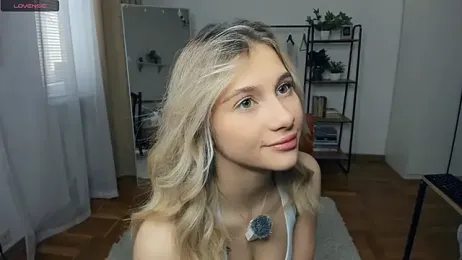 FaaBinaa — Stripchat recorded stream image, 18.01.2026 07:20