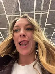 Sweet___Emily — Stripchat recorded stream image, 18.01.2026 13:10