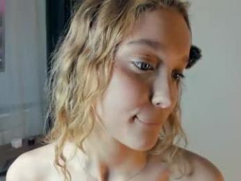 alicemelison — Chaturbate recorded stream screenshot (19 Jan 2026)