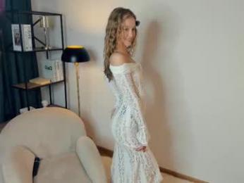 alicemelison — Chaturbate recorded stream screenshot (19 Jan 2026)