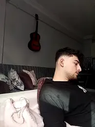 Yasinyasin7 — Stripchat recorded stream image, 19.01.2026 12:40