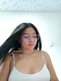 -VICKKY — Stripchat recorded stream screenshot (19 Jan 2026)