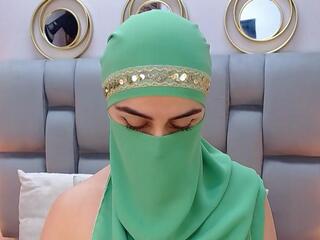 Aliah Manzur — Flirt4free recorded stream screenshot (19 Jan 2026)