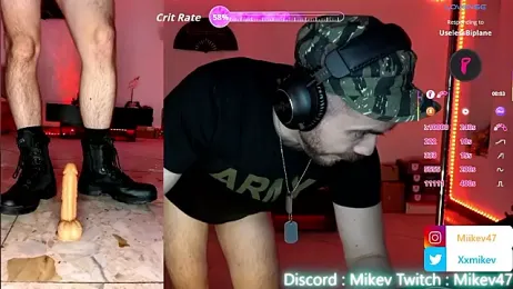 Mikev — Stripchat recorded stream screenshot (19 Jan 2026)