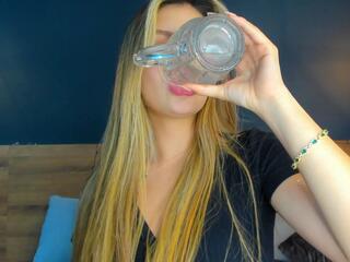 Zara Bliss — Flirt4free recorded stream screenshot (20 Jan 2026)