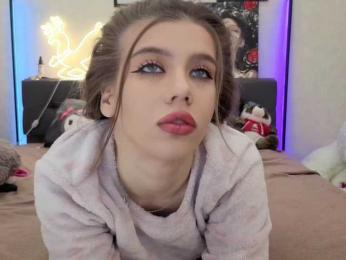 dolly-ll — Bongacams recorded stream image, 22.01.2026 13:20