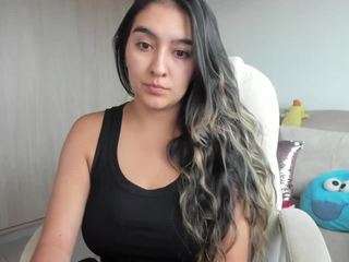 alexyferrer — Camsoda recorded stream image, 22.01.2026 21:10