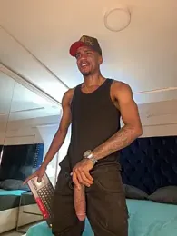 AaronCruz_ — Stripchat recorded stream image, 22.01.2026 23:20
