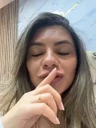 alicee16 — Stripchat recorded stream image, 23.01.2026 22:00