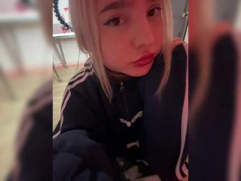 LittleDelora — Bongacams recorded stream screenshot (23 Jan 2026)