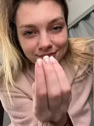 ValenciaShock — Stripchat recorded stream image, 24.01.2026 09:00