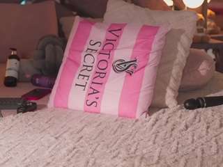 kateowens — Camsoda recorded stream image, 24.01.2026 11:00