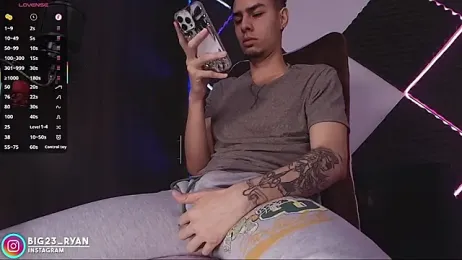 bigryann23 — Stripchat recorded stream screenshot (25 Jan 2026)