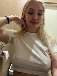 Milkyy_wway — Stripchat recorded stream image, 26.01.2026 06:20