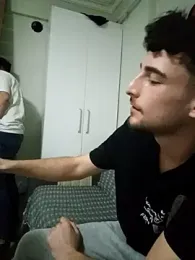 Yasinyasin7 — Stripchat recorded stream image, 26.01.2026 16:00