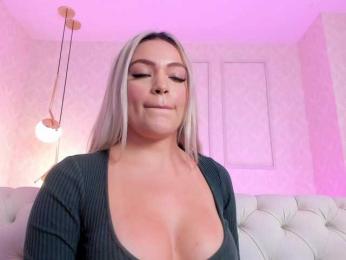 milaowens — Bongacams recorded stream screenshot (03 Mar 2025)